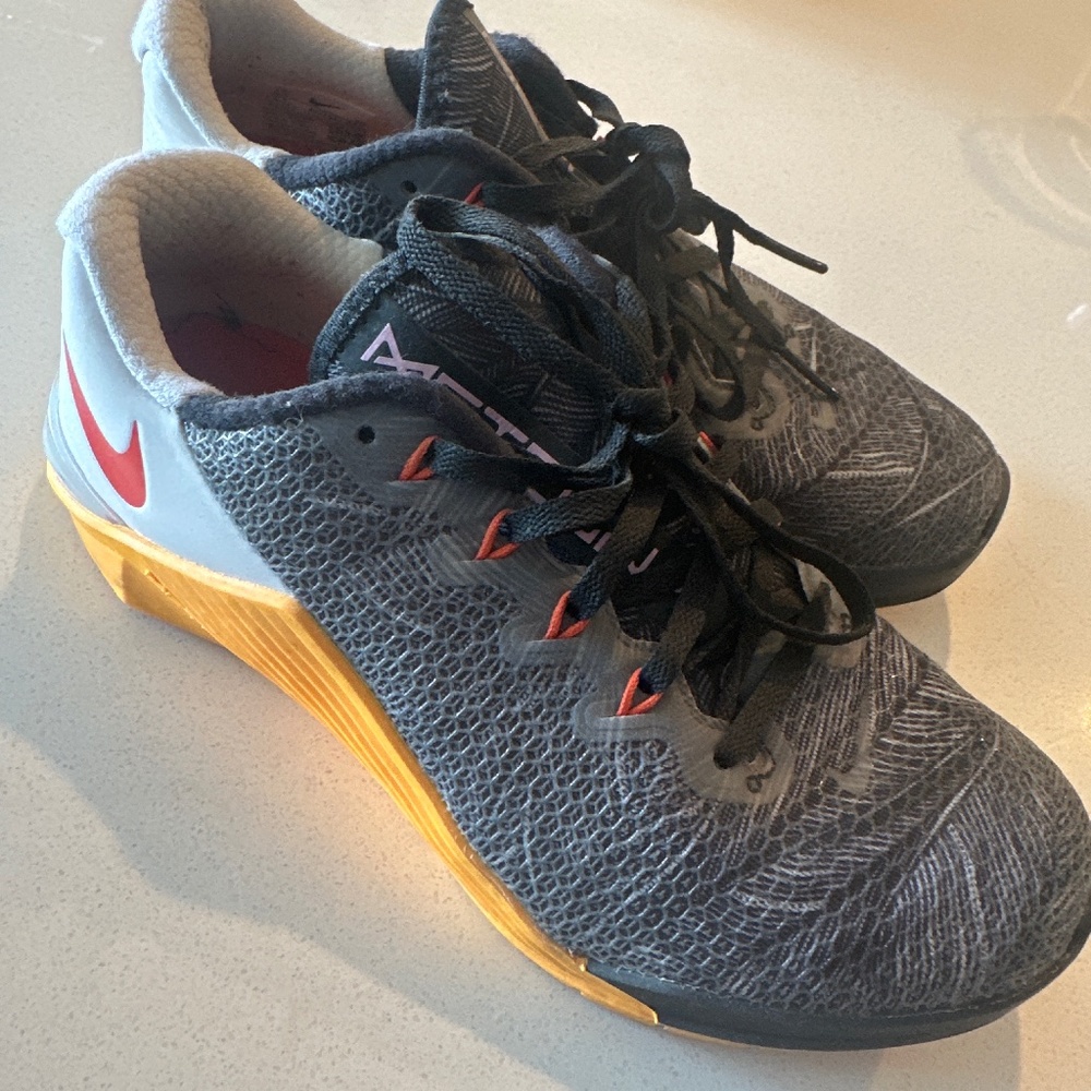 Nike women’s metcon